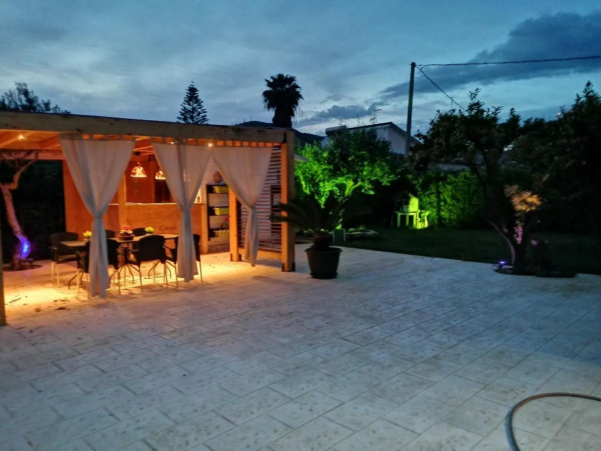 Casa Nunna Bed & Breakfast Palma di Montechiaro Italy